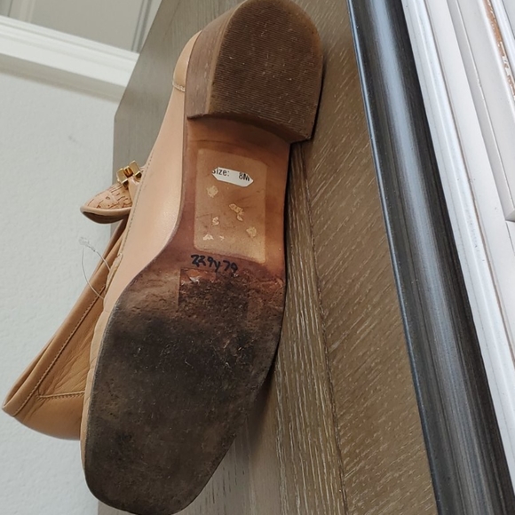 Stuart  Weitzman - Picture 5 of 8